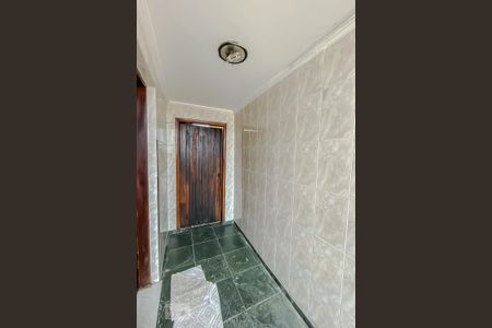 Casa à venda com 165m², 3 quartos e 2 vagasEntrada