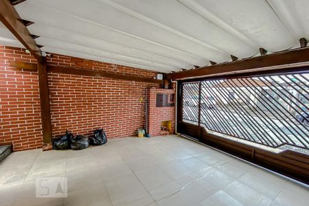 Casa à venda com 165m², 3 quartos e 2 vagasGaragem