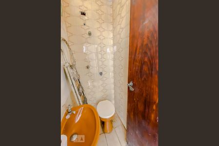 Casa à venda com 165m², 3 quartos e 2 vagasBanheiro de Serviço