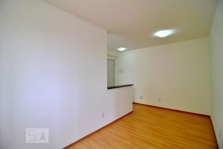 Sala de apartamento para alugar com 2 quartos, 47m² em Vila Valparaiso, Santo André