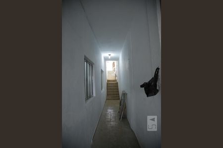 Casa para alugar com 45m², 1 quarto e sem vagaÁrea