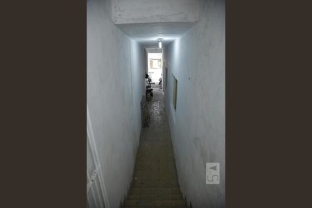 Casa para alugar com 45m², 1 quarto e sem vagaÁrea