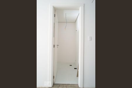 Casa de condomínio à venda com 202m², 3 quartos e 1 vagaLavabo