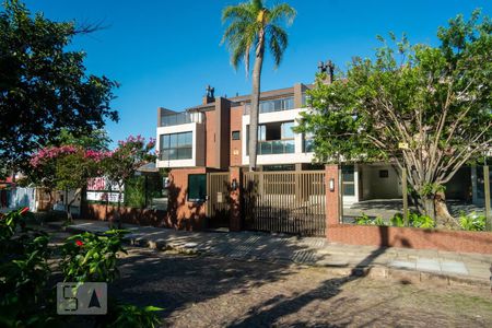 Casa de condomínio à venda com 202m², 3 quartos e 1 vagaFachada