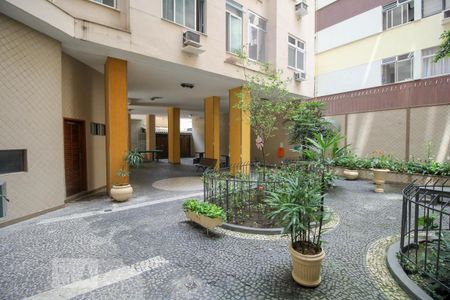 Apartamento à venda com 40m², 1 quarto e sem vaga Apartamento à venda com 40m², 1 quarto e sem vagaÁrea Externa