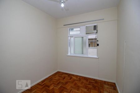 Apartamento à venda com 40m², 1 quarto e sem vaga Apartamento à venda com 40m², 1 quarto e sem vagaQuarto 1