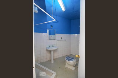 Apartamento à venda com 40m², 1 quarto e sem vaga Apartamento à venda com 40m², 1 quarto e sem vagaBanheiro Social