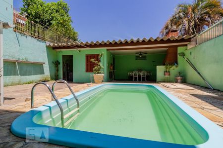 Casa à venda com 178m², 4 quartos e 1 vagaQuintal