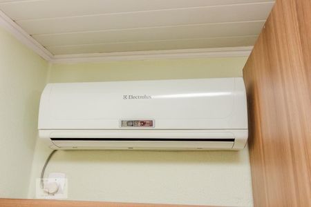 Casa à venda com 178m², 4 quartos e 1 vagaAr condicionado