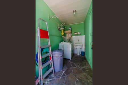 Casa à venda com 178m², 4 quartos e 1 vagaÁrea de serviço