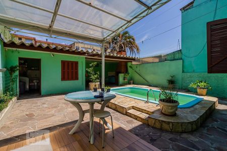 Casa à venda com 178m², 4 quartos e 1 vagaQuintal