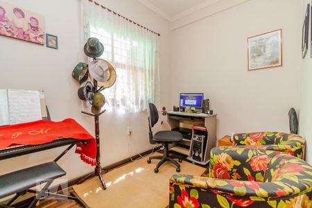 Casa à venda com 178m², 4 quartos e 1 vagaQuarto 1