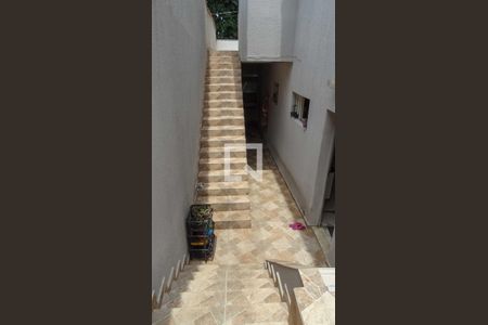 Casa à venda com 300m², 4 quartos e 2 vagas Casa à venda com 300m², 4 quartos e 2 vagasÁrea Externa