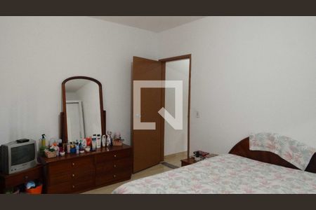 Quarto  de casa à venda com 4 quartos, 300m² em Jardim das Flores, Osasco