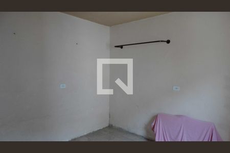 Casa à venda com 300m², 4 quartos e 2 vagas Casa à venda com 300m², 4 quartos e 2 vagasQuarto de Serviço