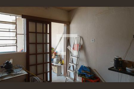 Casa à venda com 300m², 4 quartos e 2 vagas Casa à venda com 300m², 4 quartos e 2 vagasQuarto de Serviço