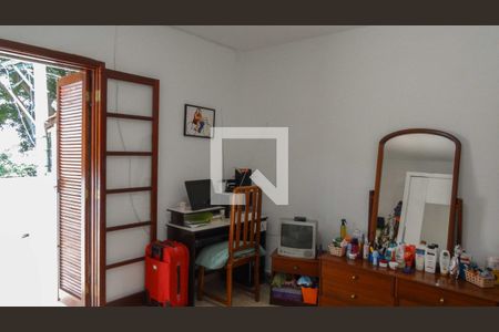 Quarto  de casa à venda com 4 quartos, 300m² em Jardim das Flores, Osasco
