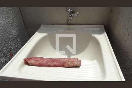 Casa à venda com 300m², 4 quartos e 2 vagas Casa à venda com 300m², 4 quartos e 2 vagasÁrea de Serviço