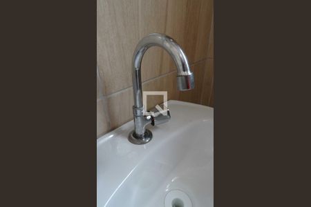 Casa à venda com 300m², 4 quartos e 2 vagas Casa à venda com 300m², 4 quartos e 2 vagasBanheiro