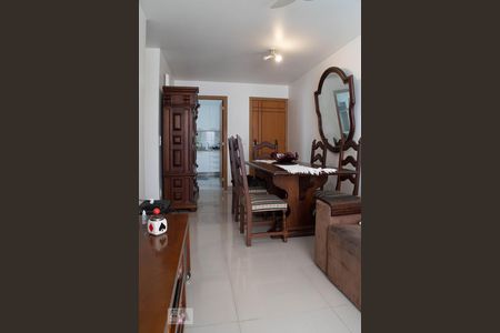 Apartamento à venda com 93m², 3 quartos e 2 vagas Apartamento à venda com 93m², 3 quartos e 2 vagasSala