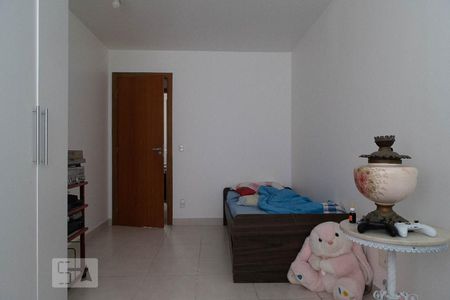 Apartamento à venda com 93m², 3 quartos e 2 vagas Apartamento à venda com 93m², 3 quartos e 2 vagasQuarto 2