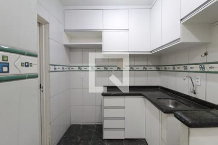 Apartamento à venda com 70m², 3 quartos e 2 vagasCozinha e Área de Serviço