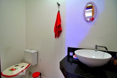 Lavabo de casa à venda com 2 quartos, 146m² em Parque das Nações, Santo André
