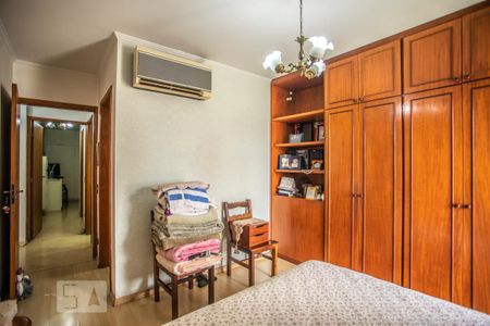 Apartamento à venda com 156m², 4 quartos e 2 vagasSuíte - Armários