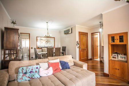 Sala de Estar de apartamento à venda com 4 quartos, 156m² em Chácara Inglesa, São Paulo