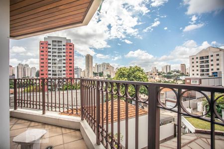 Varanda de apartamento à venda com 4 quartos, 156m² em Chácara Inglesa, São Paulo