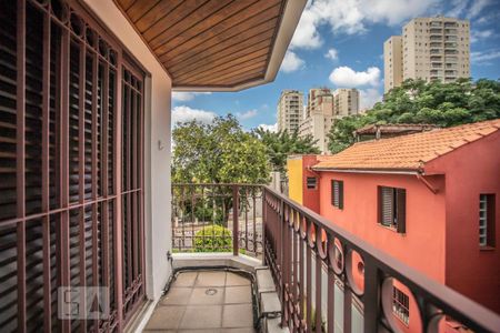 Apartamento à venda com 156m², 4 quartos e 2 vagasVaranda