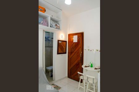 Studio de kitnet/studio para alugar com 1 quarto, 18m² em Centro, Rio de Janeiro