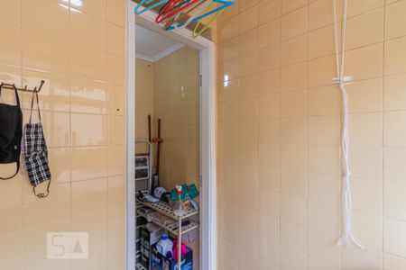 Apartamento à venda com 72m², 3 quartos e 1 vagaÁrea de Serviço