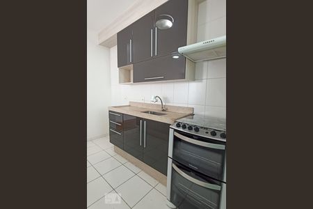 Apartamento para alugar com 71m², 2 quartos e 1 vaga Apartamento para alugar com 71m², 2 quartos e 1 vagaCozinha