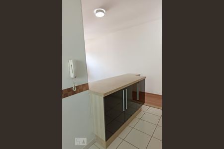 Apartamento para alugar com 71m², 2 quartos e 1 vaga Apartamento para alugar com 71m², 2 quartos e 1 vagaCozinha