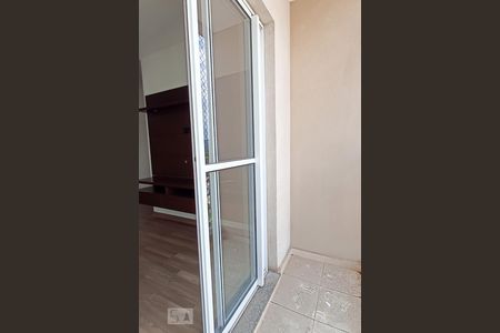 Apartamento para alugar com 71m², 2 quartos e 1 vaga Apartamento para alugar com 71m², 2 quartos e 1 vagaVaranda sala