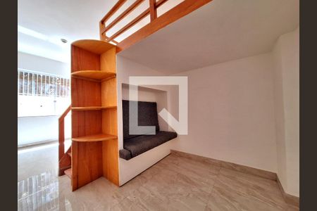 Sala/Quarto de kitnet/studio à venda com 1 quarto, 25m² em Catete, Rio de Janeiro