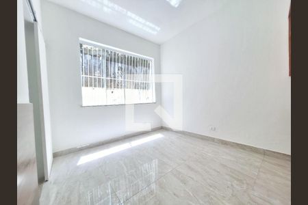 Sala/Quarto de kitnet/studio à venda com 1 quarto, 25m² em Catete, Rio de Janeiro