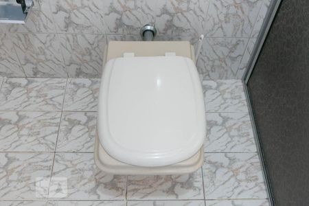 Casa à venda com 186m², 4 quartos e 4 vagasBanheiro 2