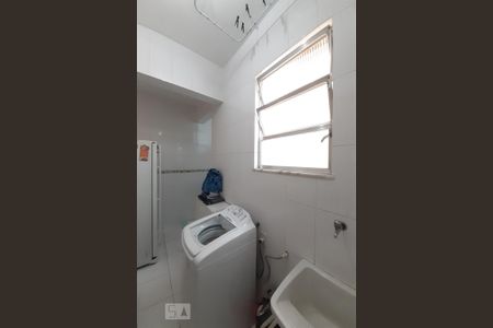 Apartamento para alugar com 69m², 2 quartos e sem vaga Apartamento para alugar com 69m², 2 quartos e sem vagaÁrea de Serviço
