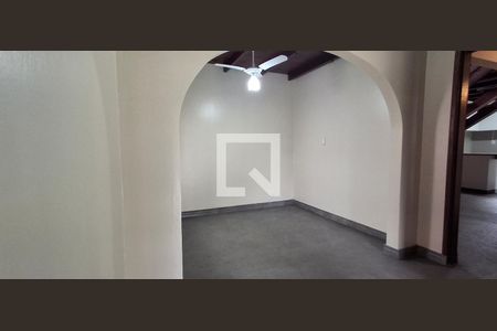 Suíte 1 de casa para alugar com 3 quartos, 250m² em Campeche, Florianópolis