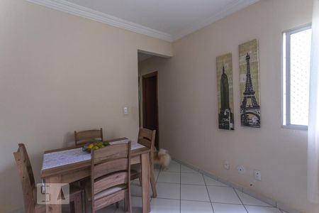 Sala de estar de apartamento para alugar com 2 quartos, 54m² em Montanhão, São Bernardo do Campo