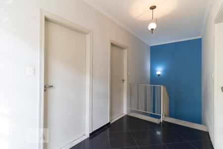 Casa à venda com 144m², 3 quartos e 2 vagas Casa à venda com 144m², 3 quartos e 2 vagasHall dos Quartos