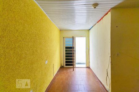 Casa para alugar com 142m², 2 quartos e 2 vagasCorredor