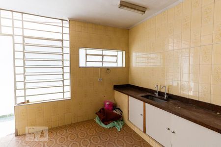 Casa para alugar com 142m², 2 quartos e 2 vagasCozinha