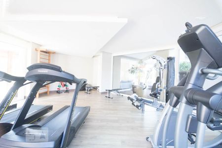 Apartamento para alugar com 80m², 2 quartos e 2 vagasÁrea comum - Academia