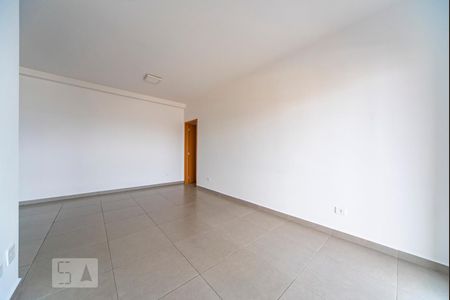 Sala de apartamento para alugar com 2 quartos, 80m² em Campestre, Santo André