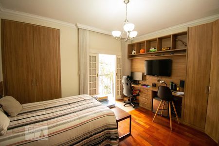 Casa à venda com 600m², 4 quartos e 1 vaga Casa à venda com 600m², 4 quartos e 1 vagasuíte 4