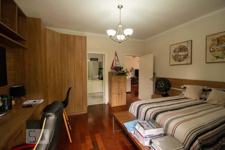 Casa à venda com 600m², 4 quartos e 1 vaga Casa à venda com 600m², 4 quartos e 1 vagasuíte 4