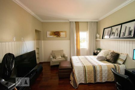 Casa à venda com 600m², 4 quartos e 1 vaga Casa à venda com 600m², 4 quartos e 1 vagasuíte 2